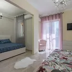 Rebecca Apartment